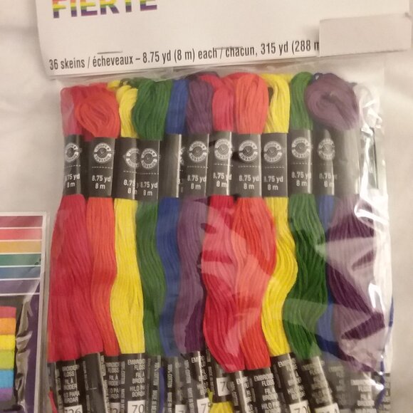 Rainbow / Pride crafting lot - Picture 3 of 10